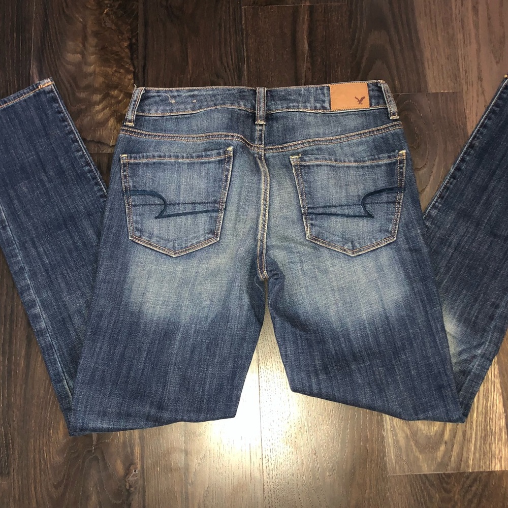 Size-4 AE High Rise Skinny Jeans